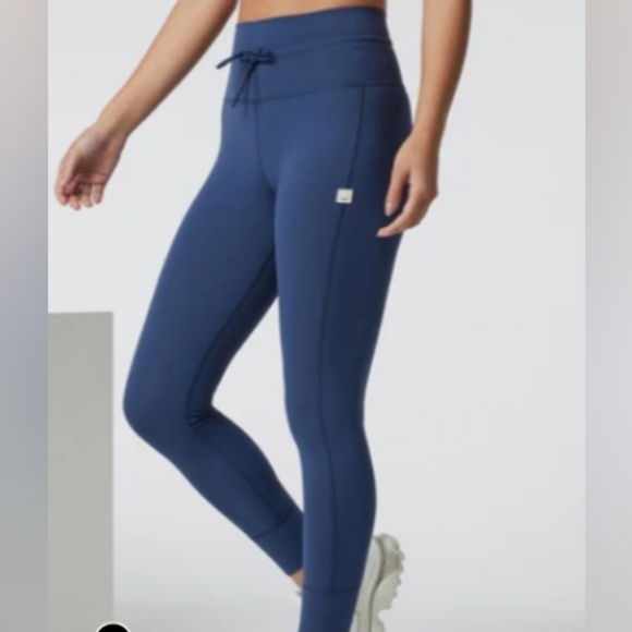 Vuori Pants - Vuori Daily Leggings French Blue Large NWT